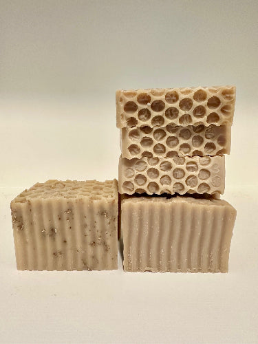 OATMEAL, MILK, AND HONEY SOAP (4.5 oz)